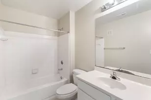 1725 Harvey Mitchell Pkwy S, College Station, TX 77840 - Photo 20