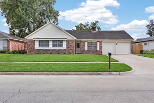 11239 Carvel Ln, Houston, TX 77072 - Photo 1