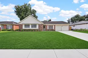 11239 Carvel Ln, Houston, TX 77072 - Photo 4