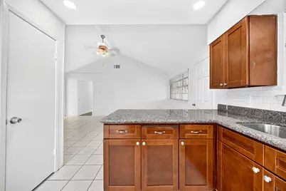11239 Carvel Lane, Houston, TX 77072 - Photo 20
