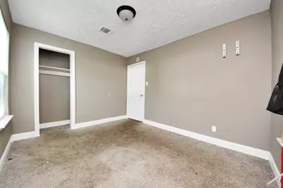 7351 Guadalcanal Road, Houston, TX 77033 - Photo 8