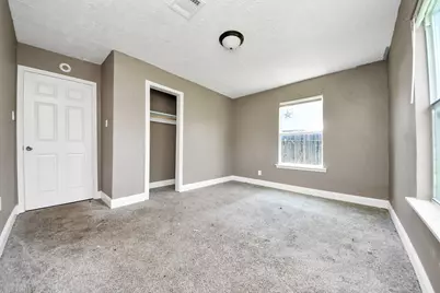 7351 Guadalcanal Road, Houston, TX 77033 - Photo 4