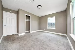 7351 Guadalcanal Rd, Houston, TX 77033 - Photo 4