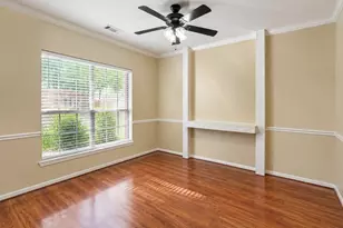5727 Malcomboro Dr, Houston, TX 77041 - Photo 6