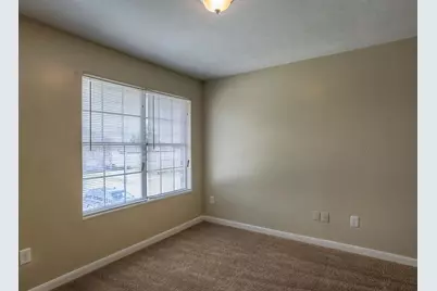 10610 Pine Landing Drive #B, Houston, TX 77088 - Photo 18