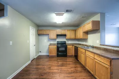 10610 Pine Landing Drive #B, Houston, TX 77088 - Photo 2