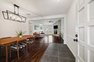 9707 Lawngate Dr, Houston, TX 77080 - Photo 2