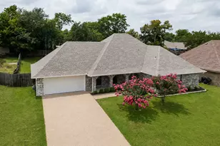 804 Doubles Ct, Harker Heights, TX 76548 - Photo 2