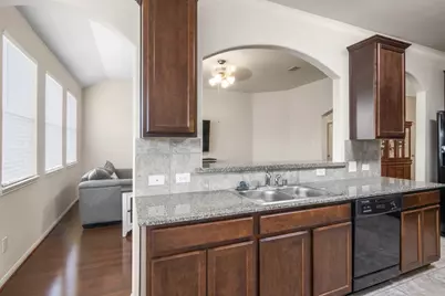 1486 Foshee Court, Alvin, TX 77511 - Photo 8