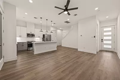 7707 Johanna Park Drive, Houston, TX 77055 - Photo 8