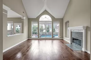 7 Cross Lake Dr, The Woodlands, TX 77382 - Photo 10