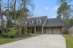 7 Cross Lake Dr, The Woodlands, TX 77382 - Photo 1