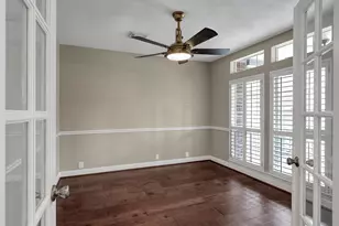 7 Cross Lake Dr, The Woodlands, TX 77382 - Photo 6