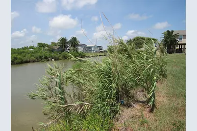 14482 Albacore Street, Sargent, TX 77414 - Photo 4