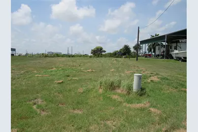 14482 Albacore Street, Sargent, TX 77414 - Photo 6