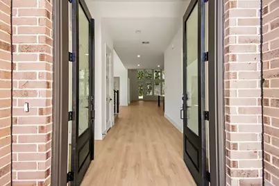 230 Gonsoulin Lane, Pinehurst, TX 77362 - Photo 2