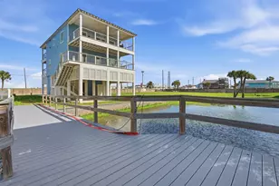 18 Blue Heron Cir, Jamaica Beach, TX 77554 - Photo 16