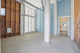 18 Blue Heron Cir, Jamaica Beach, TX 77554 - Photo 4