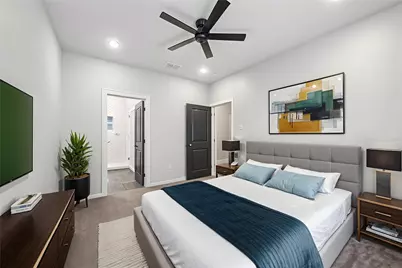 5032 Mallow St #A B, Houston, TX 77033 - Photo 10