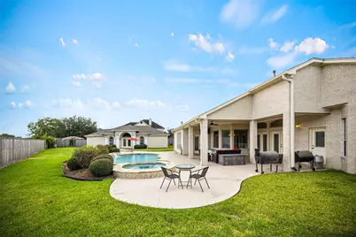 1112 Breckonridge Circle, Pearland, TX 77581 - Photo 36