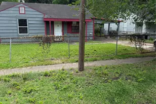 348 Garland St, Beaumont, TX 77705 - Photo 8