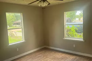 348 Garland St, Beaumont, TX 77705 - Photo 4