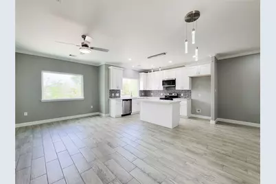 4514 Maggie Street #B, Houston, TX 77051 - Photo 6