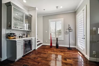 1047 W 17 Street, Houston, TX 77008 - Photo 8