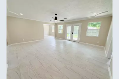 423 Baywood Street, La Porte, TX 77571 - Photo 8