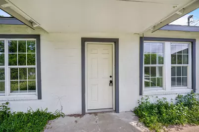 4715 Engleford Street, Houston, TX 77026 - Photo 6