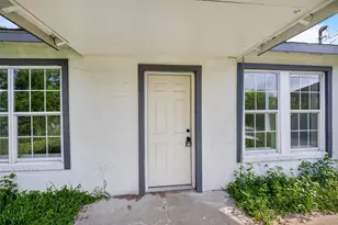 4715 Engleford St, Houston, TX 77026 - Photo 6