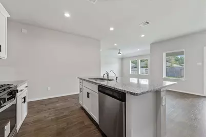 3414 Quiet Gate Lane, Conroe, TX 77301 - Photo 12