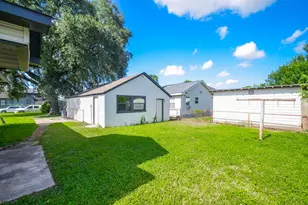604 N Main St, Galena Park, TX 77547 - Photo 26
