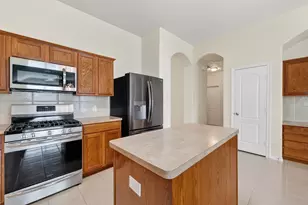 9830 Lynette Falls Dr, Houston, TX 77095 - Photo 18