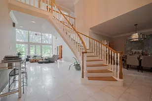 1123 Horseshoe Dr, Sugar Land, TX 77478 - Photo 4