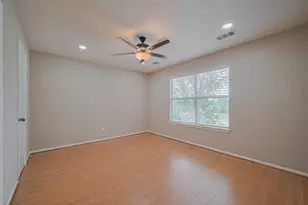 1123 Horseshoe Dr, Sugar Land, TX 77478 - Photo 42