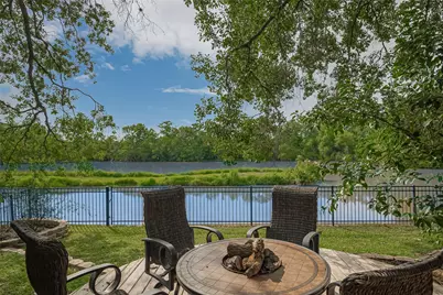 1123 Horseshoe Drive, Sugar Land, TX 77478 - Photo 46