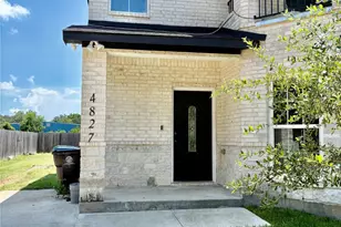 4827 1st St, Houston, TX 77504 - Photo 2