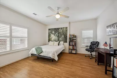6837 Staffordshire Street, Houston, TX 77030 - Photo 20