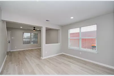 11003 Mossy Hollow Lane, Houston, TX 77075 - Photo 8