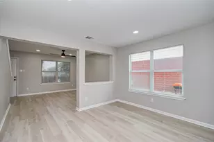 11003 Mossy Hollow Ln, Houston, TX 77075 - Photo 8