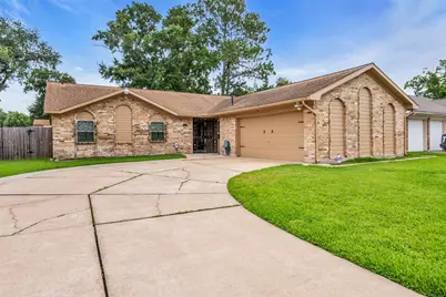 11419 Kirkhollow Drive, Houston, TX 77089 - Photo 2