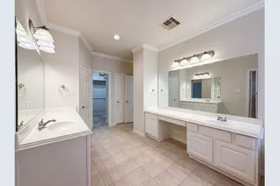 2942 Royal Oaks Crest, Houston, TX 77082 - Photo 12