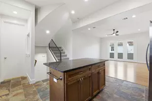 2028 Tuam St, Houston, TX 77004 - Photo 10