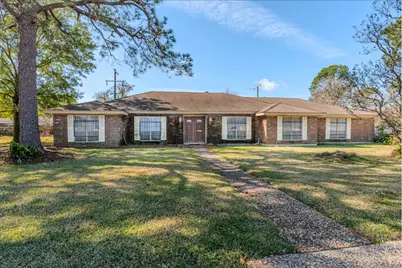3649 Memorial Boulevard, Port Arthur, TX 77640 - Photo 1