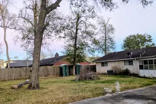1309 Sunset Dr, Dickinson, TX 77539 - Photo 12