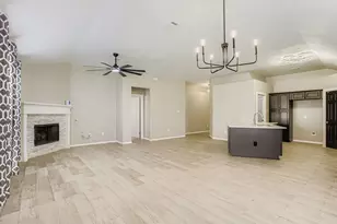 703 Elizabeth St, Alvin, TX 77511 - Photo 8