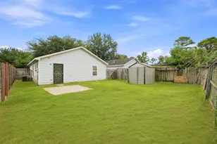 11723 Greenmesa Dr, Houston, TX 77044 - Photo 26