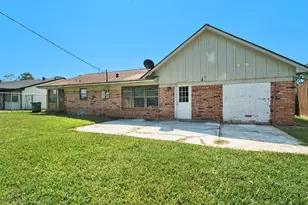 3008 Columbia St, Baytown, TX 77521 - Photo 20