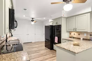 1031 McElroy Ln, New Ulm, TX 78950 - Photo 20